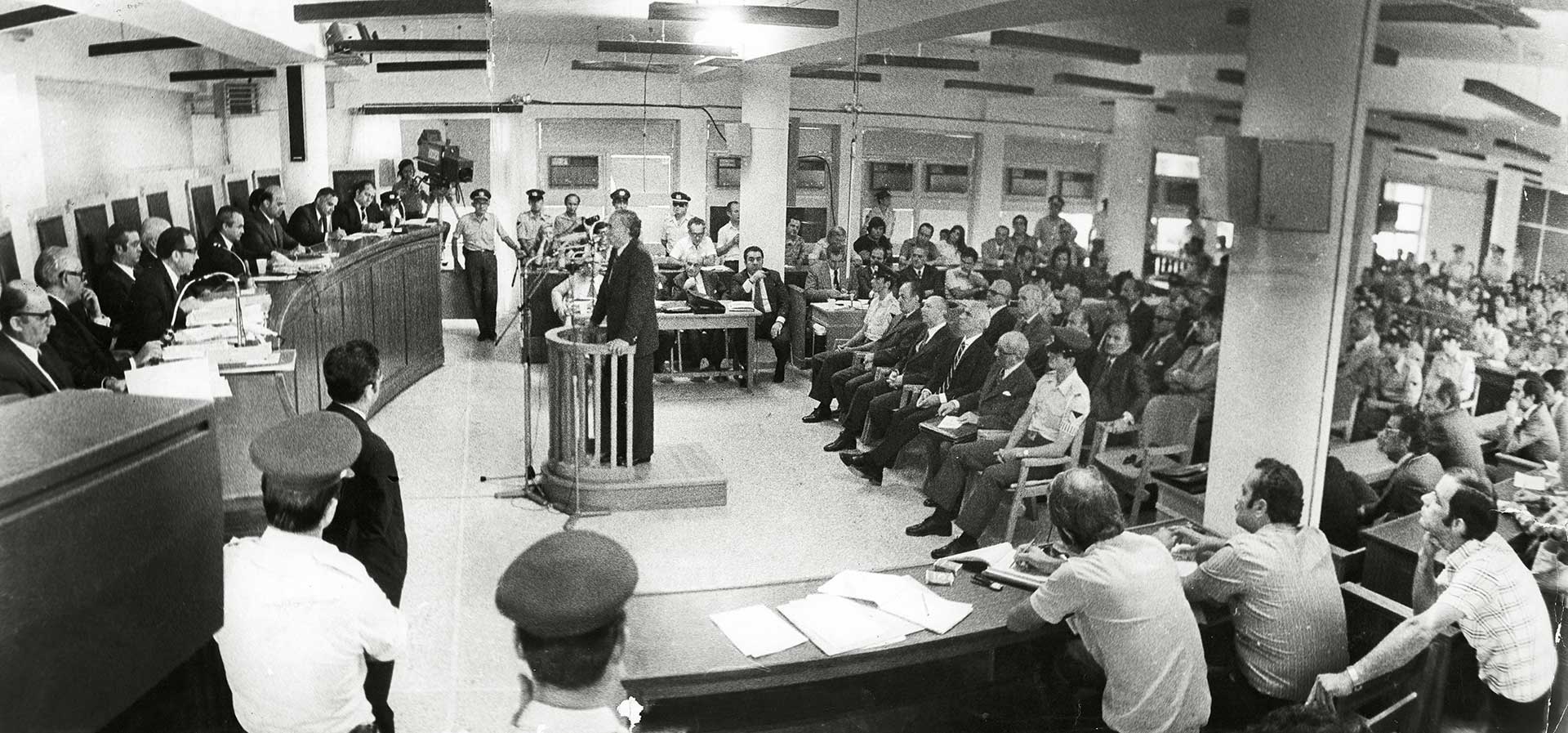 Υπάνθρωποι στο εδώλιο – Μαρτυρίες και καταθέσεις-7