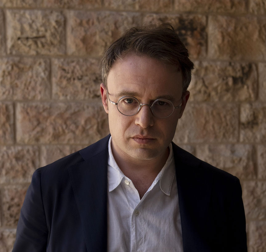 Τζόσουα Κοέν στην «Κ»: Το απωθημένο που κληρονόμησε ο Μπίμπι-1