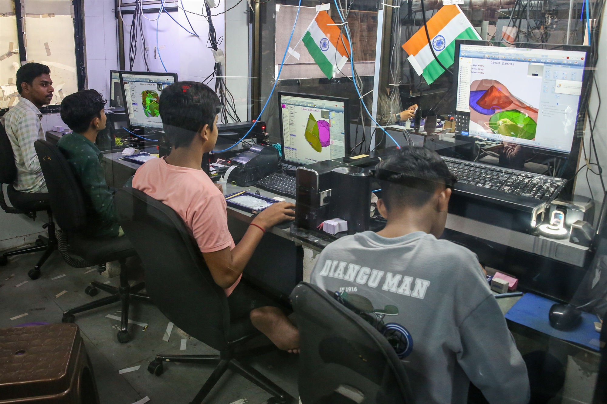 Πρόταση για 70ωρο στην Ινδία-1