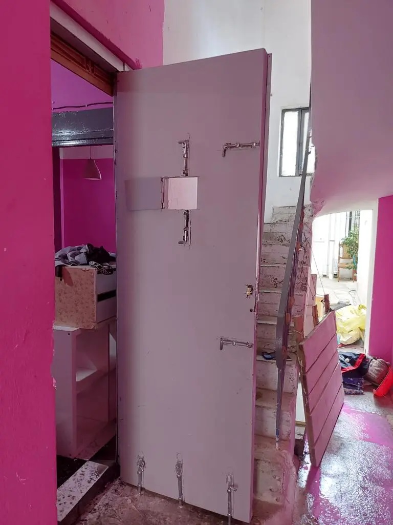 Αγία Βαρβάρα: Βρέθηκε «εργαστήριο» ναρκωτικών – 4 συλλήψεις-2