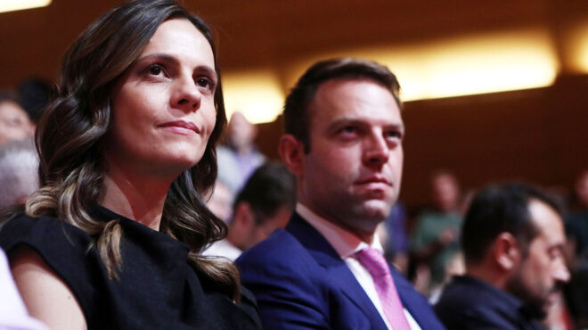 φθάνει-η-ώρα-του-διαζυγίου-στον-συριζα-562744486