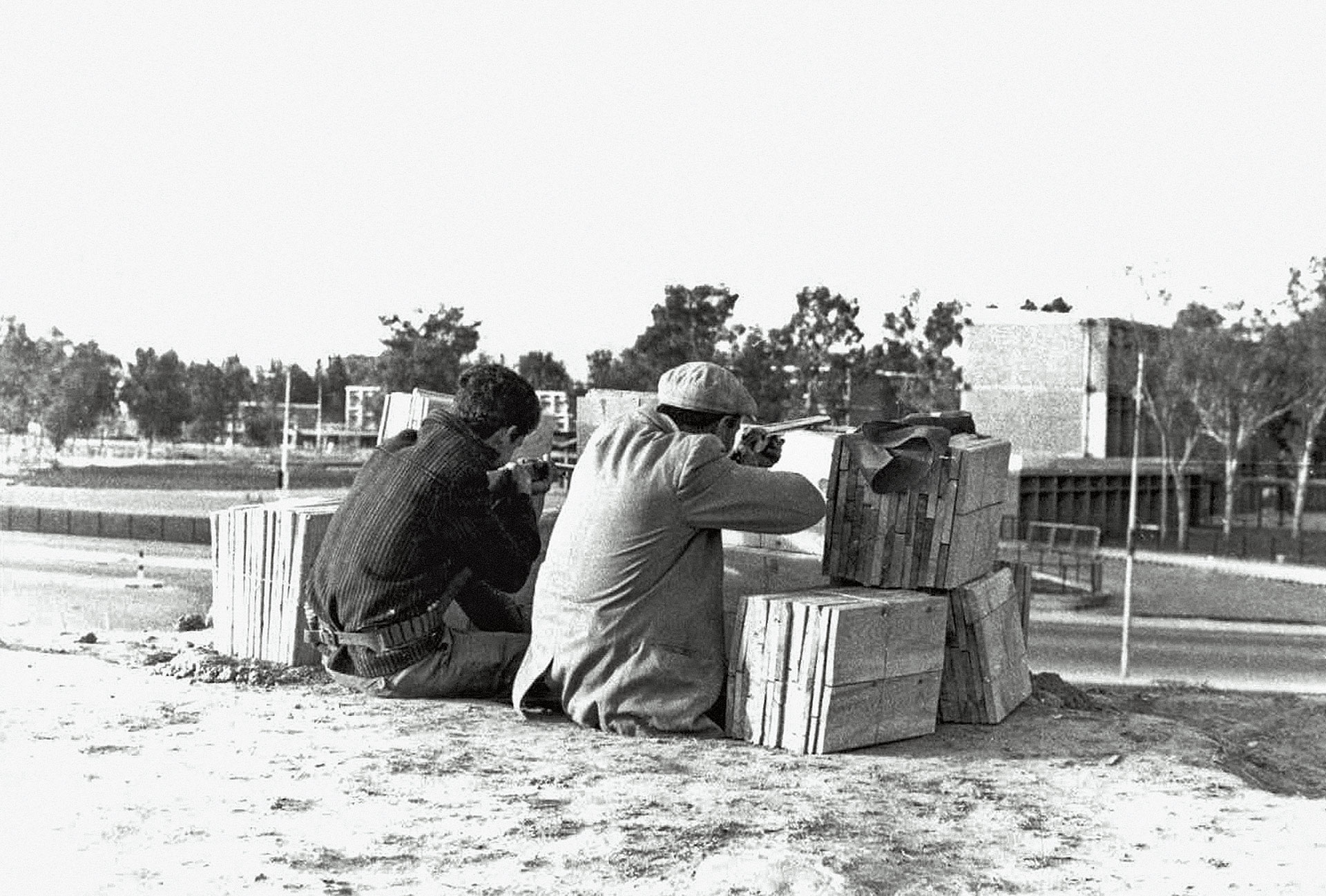 Τεταμένη η κατάστασις – Ματωμένα Χριστούγεννα-7