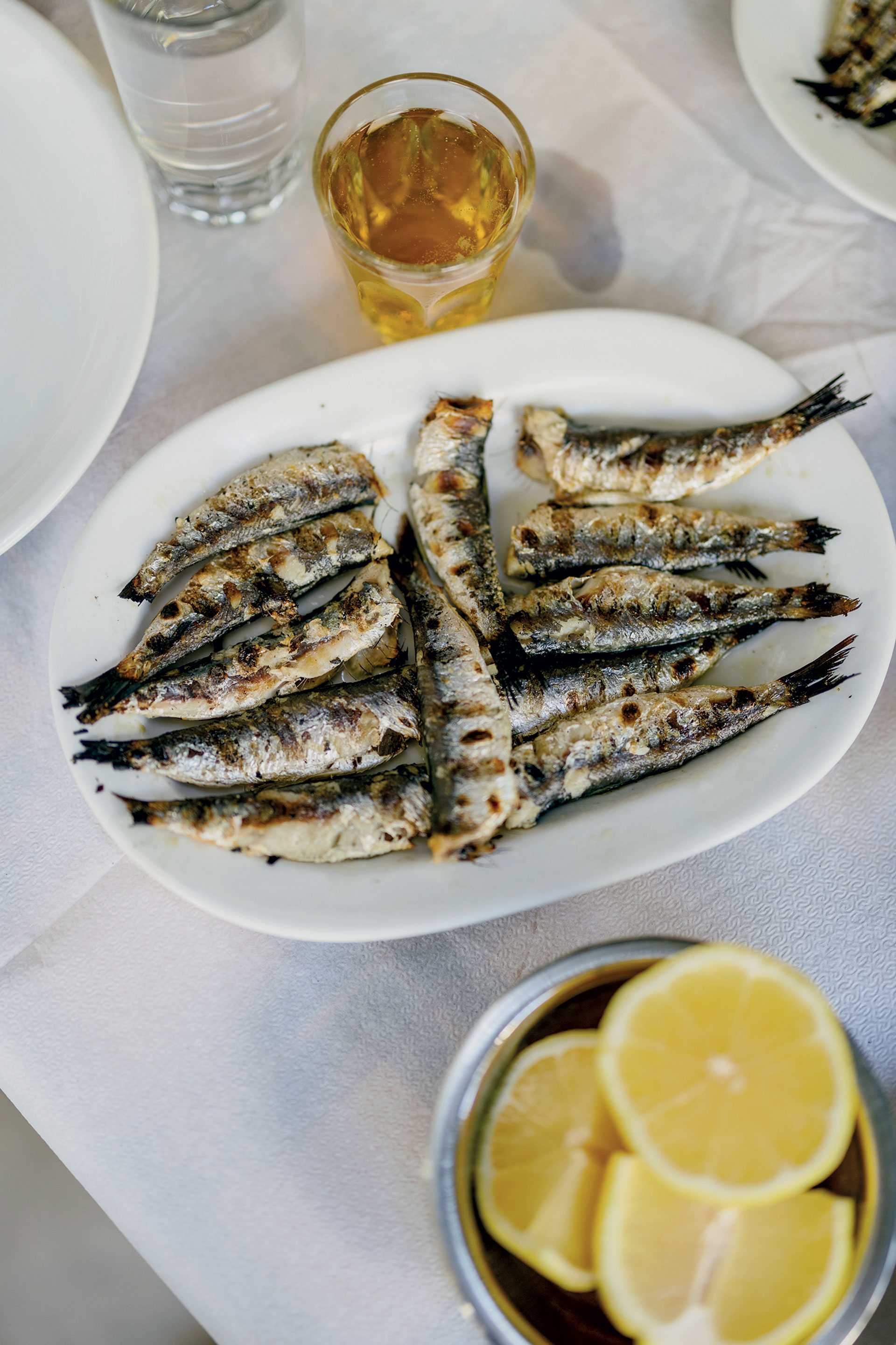 8 νόστιμες επιλογές από τις λαϊκές γειτονιές της πόλης-2