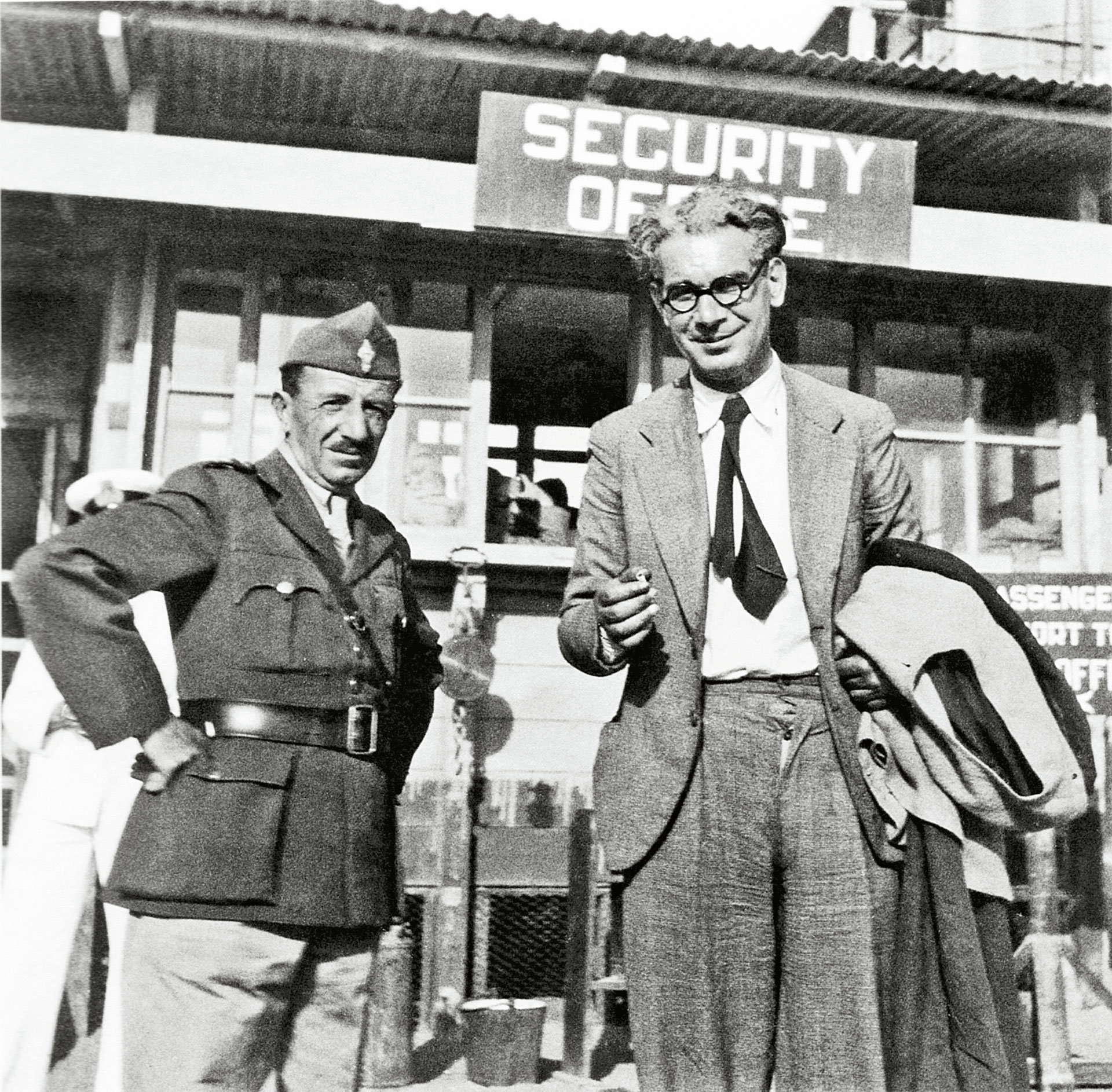 Επέτυχε ή απέτυχε το ΕΑΜ; Συνεντεύξεις στο BBC-11