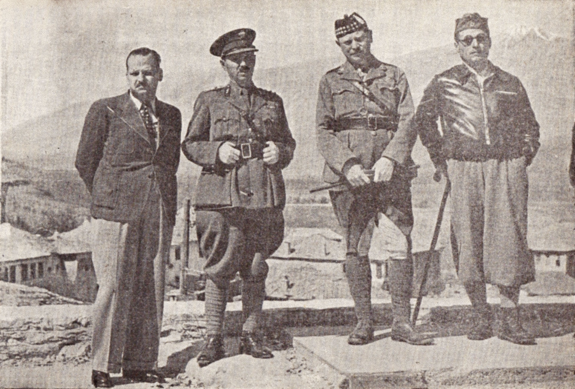 «Ξεκούραστοι, τώρα και ανανεωμένοι, βάλαμε μπρος για το Ύψωμα 731»-12