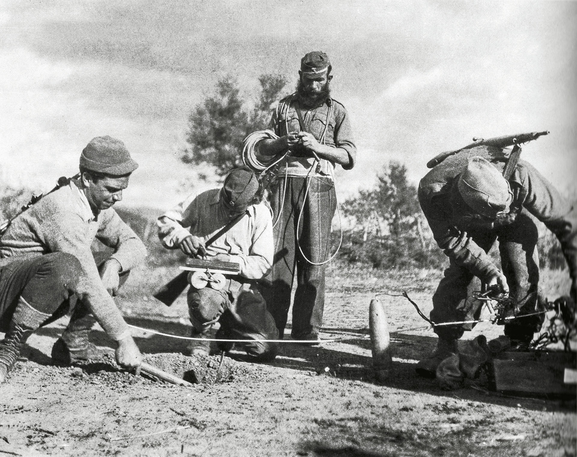 Επέτυχε ή απέτυχε το ΕΑΜ; Συνεντεύξεις στο BBC-14