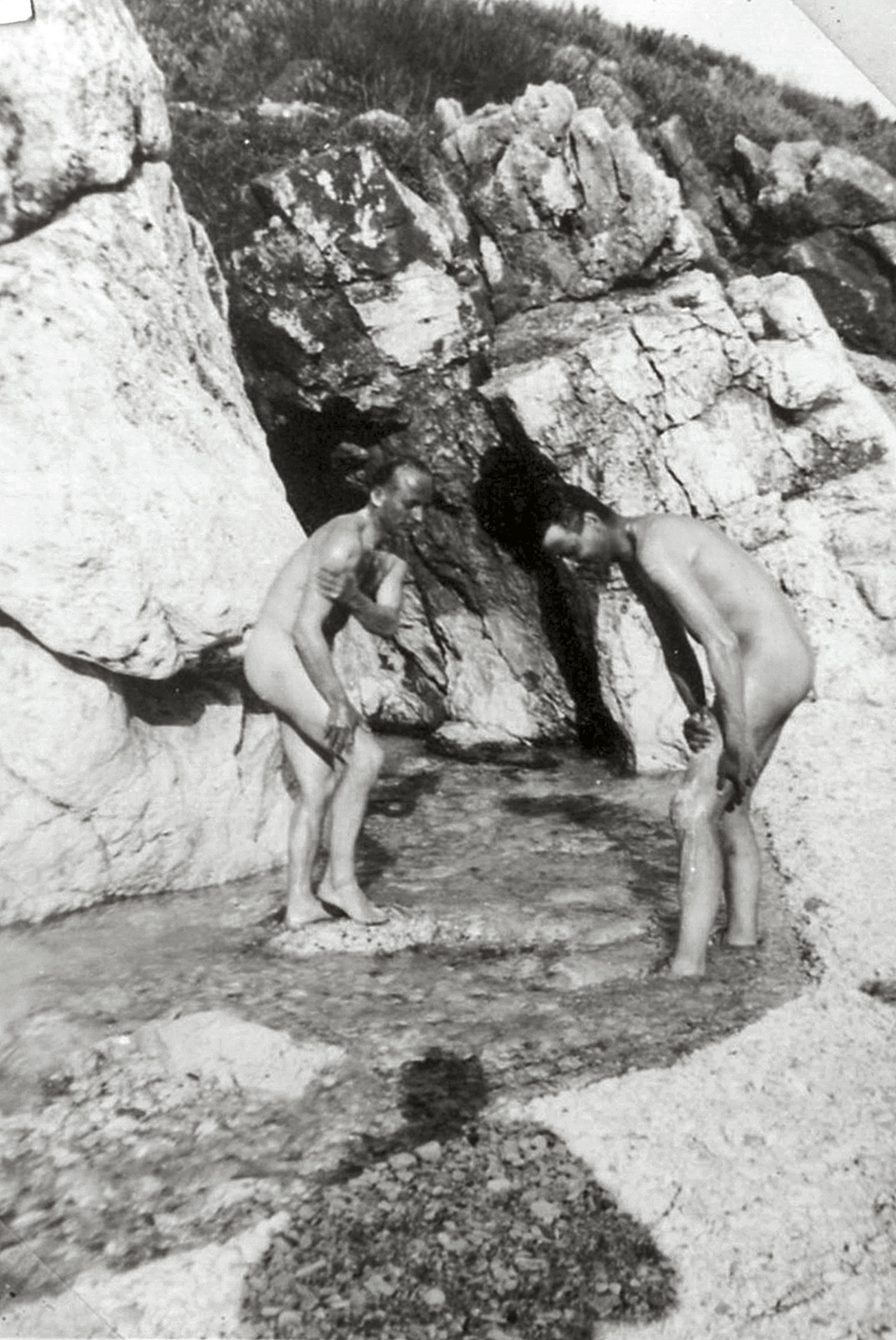 «Έπεσε η Κορυτσά! Έπεσε η Κορυτσά! Τρέχαμε πέρα-δώθε, φωνάζοντας δυνατά και το: Αέρα! Αέρα! Ιταλοί!»-6