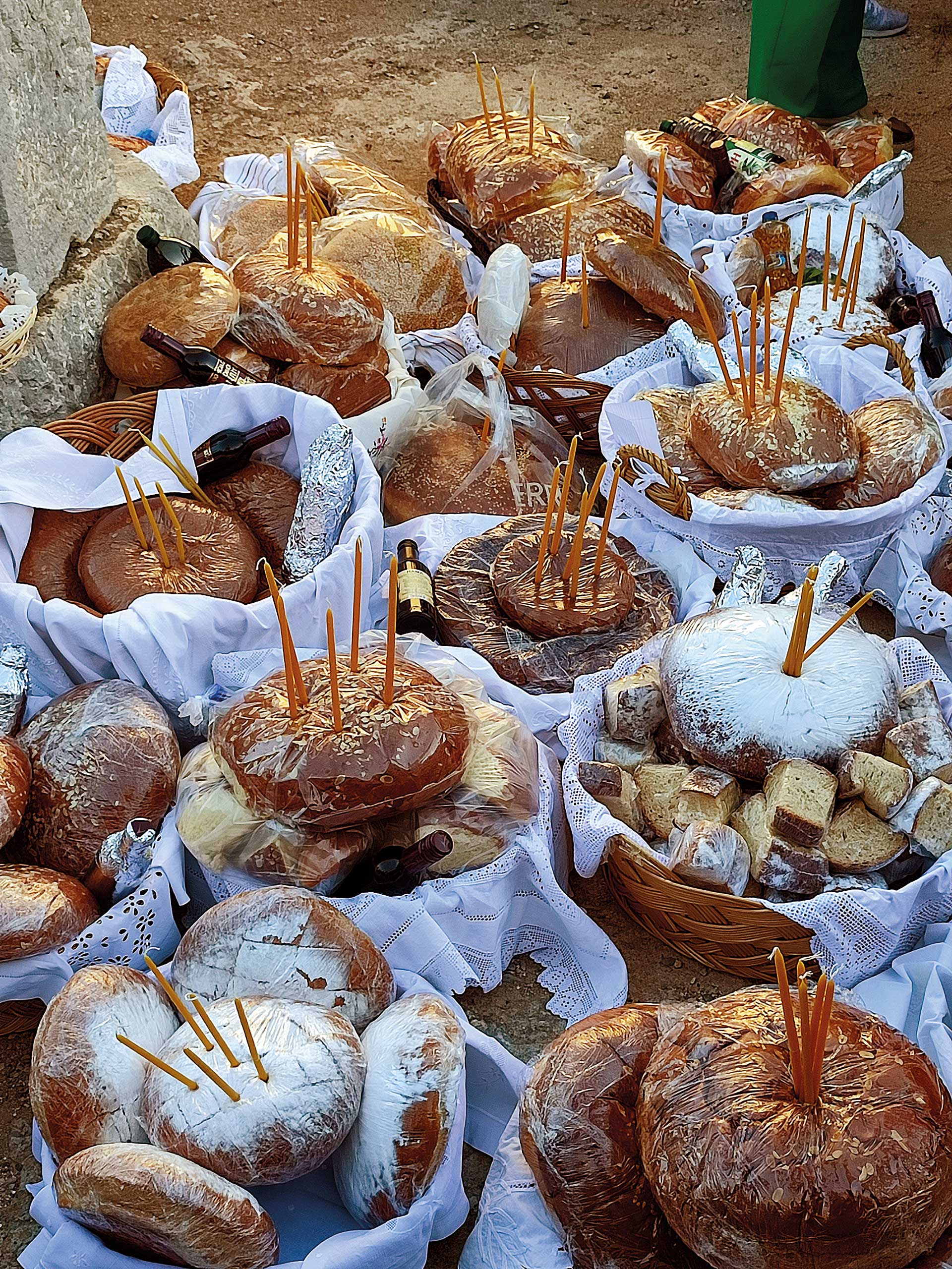 Πώς το χώμα της ελληνικής γης δεν ξεχνά ποτέ τους ήρωές του-1