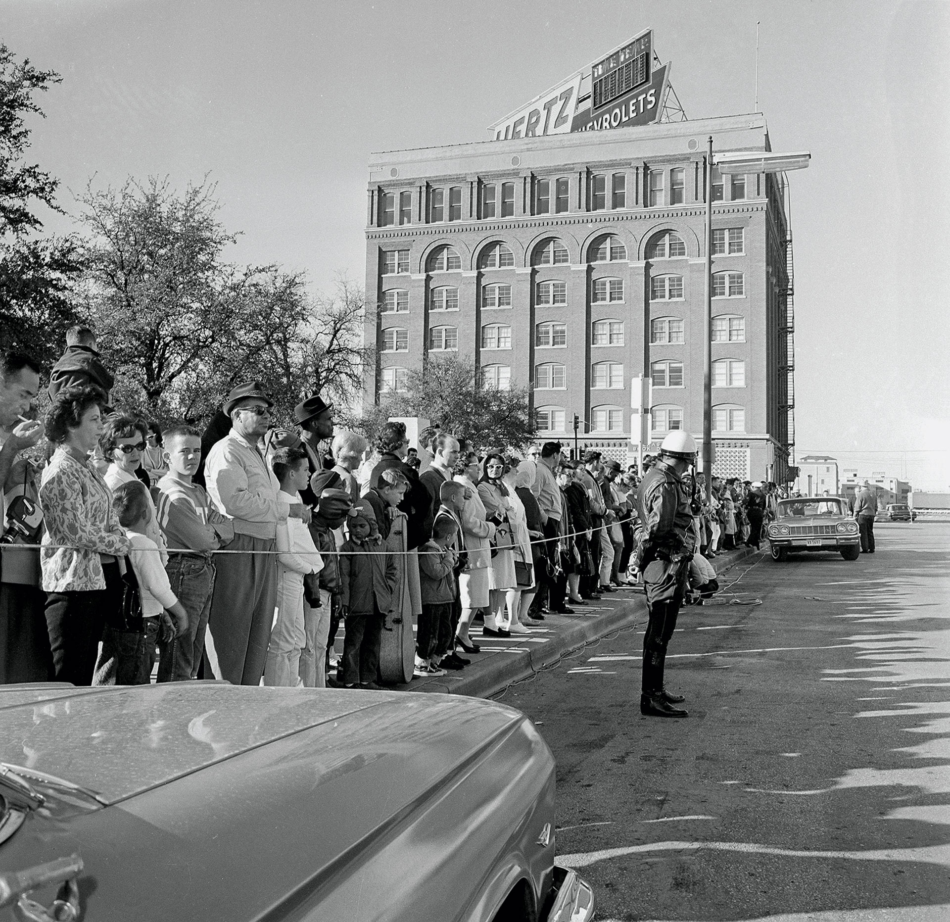 Τζον Κένεντι – Εδολοφονήθη ο πρόεδρος-17