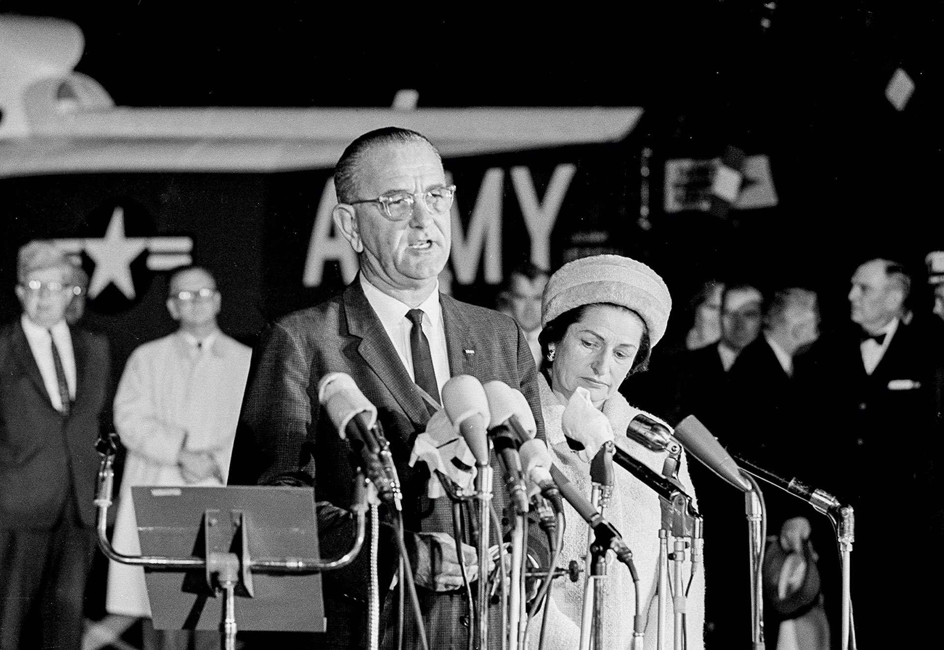 Τζον Κένεντι – Εδολοφονήθη ο πρόεδρος-18