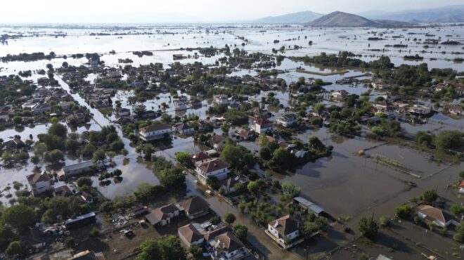 επιστήμη-και-πολιτική-ραντεβού-στα-τυ-562736479