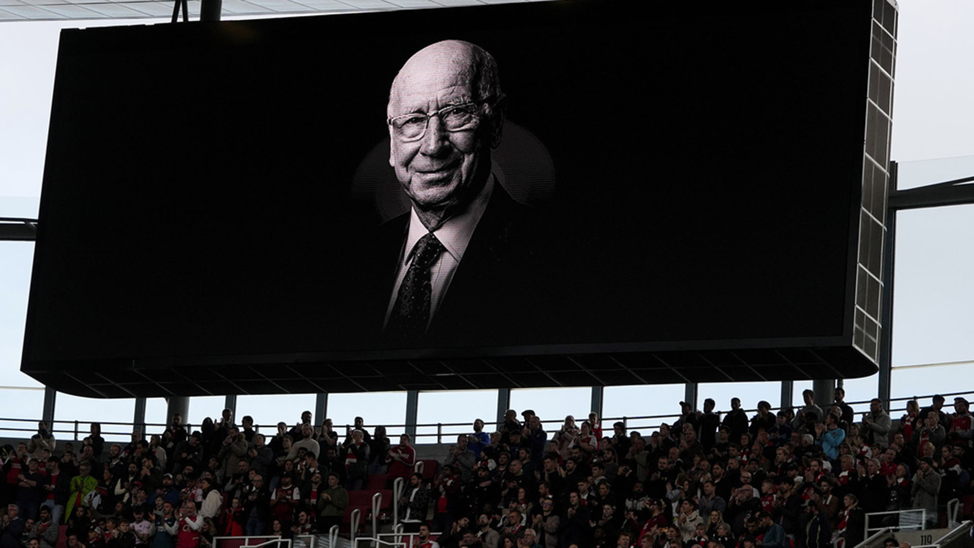 Σερ Μπόμπι Τσάρλτον: Ενας ήρωας του ποδοσφαίρου-3