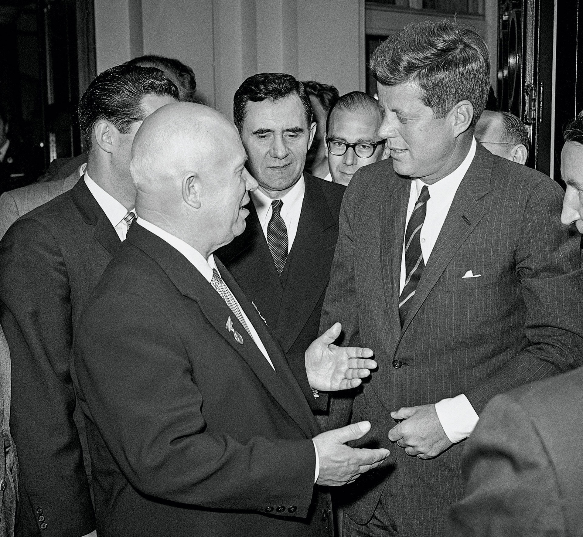 Τζον Κένεντι – Εδολοφονήθη ο πρόεδρος-19