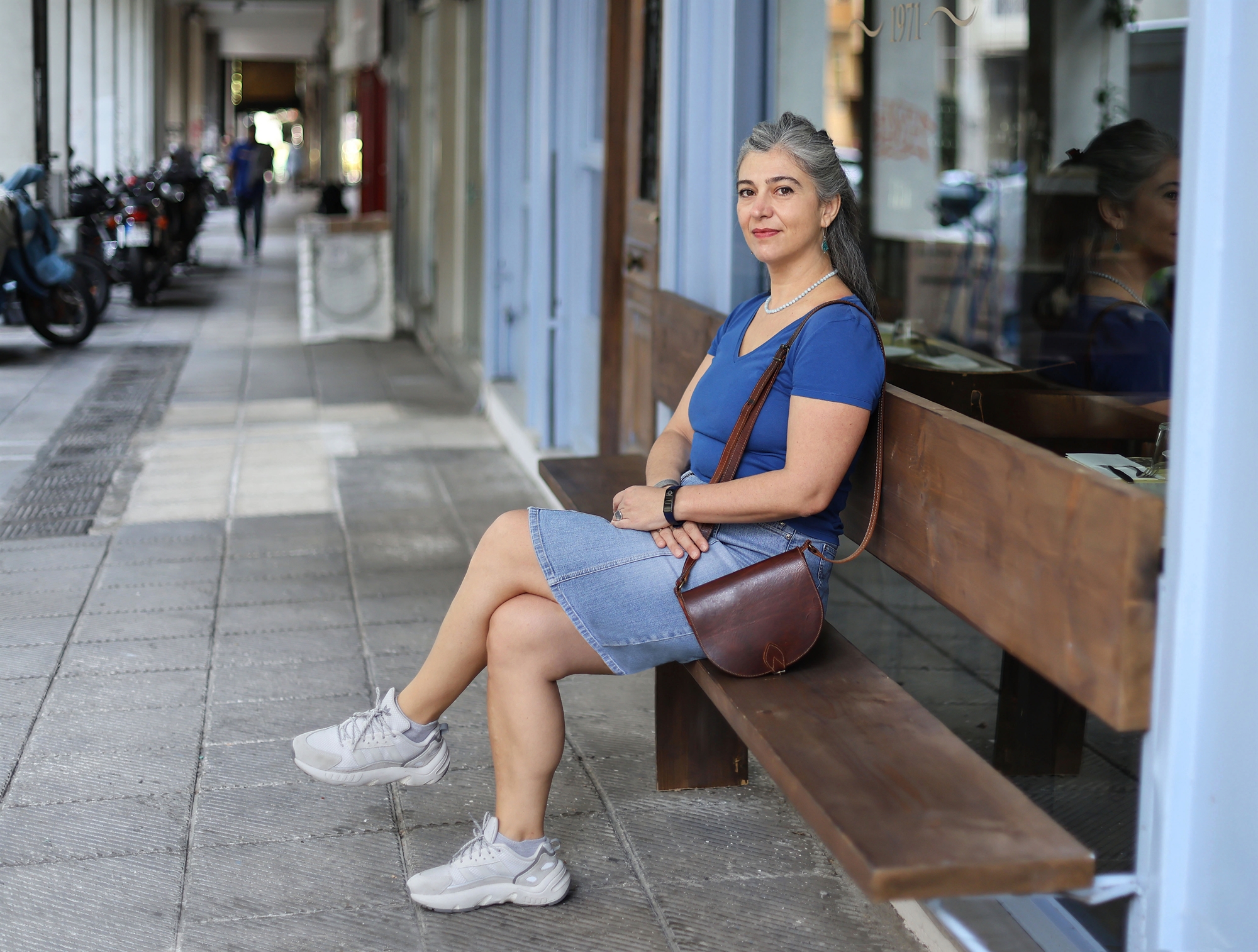 «Εδώ πια ακούς μόνο ροδάκια από τις βαλίτσες»-1