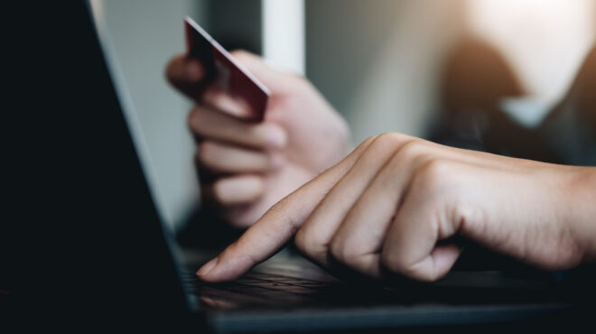 cyber-monday-13-συμβουλές-για-ασφαλείς-διαδικτυακ-562745152