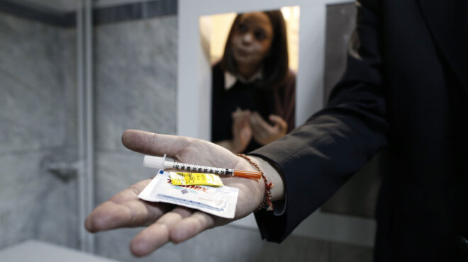 σίσα-φθηνό-άφθονο-και-θανάσιμο-562750489