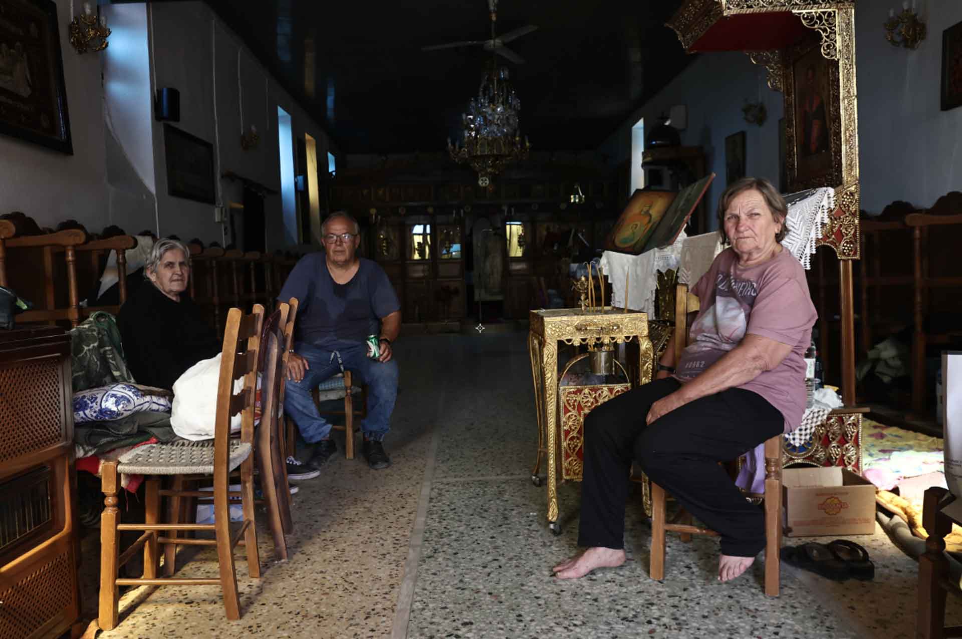 Η ζωή σε ένα τροχόσπιτο έξω από το διαλυμένο Κεραμίδι Τρικάλων-6