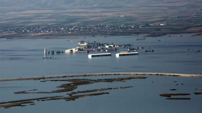 βέρνερ-χόγιερ-στην-κ-συμφωνίες-για-ν-562724161