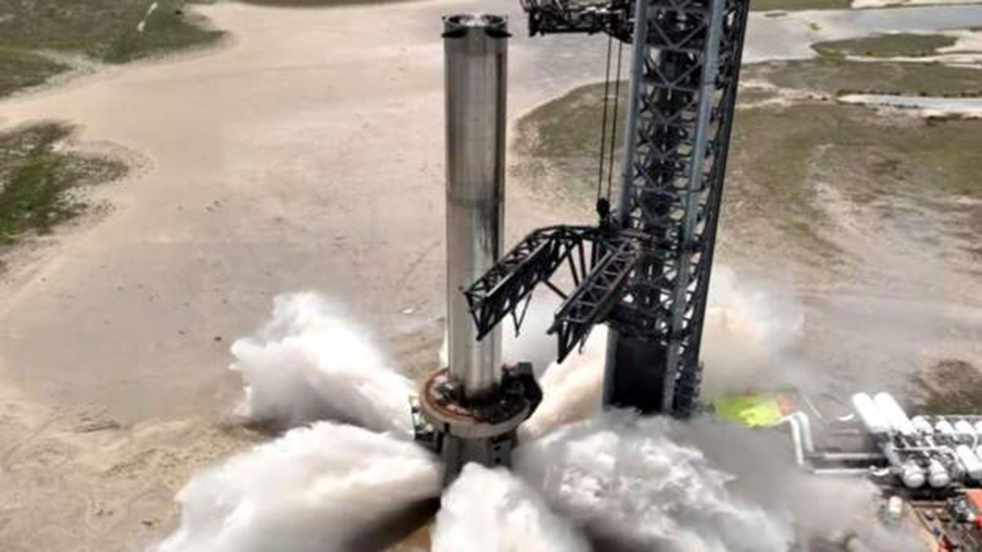 Space X: Εκτοξεύτηκε ο πύραυλος Starship του Ελον Μασκ (βίντεο)-1