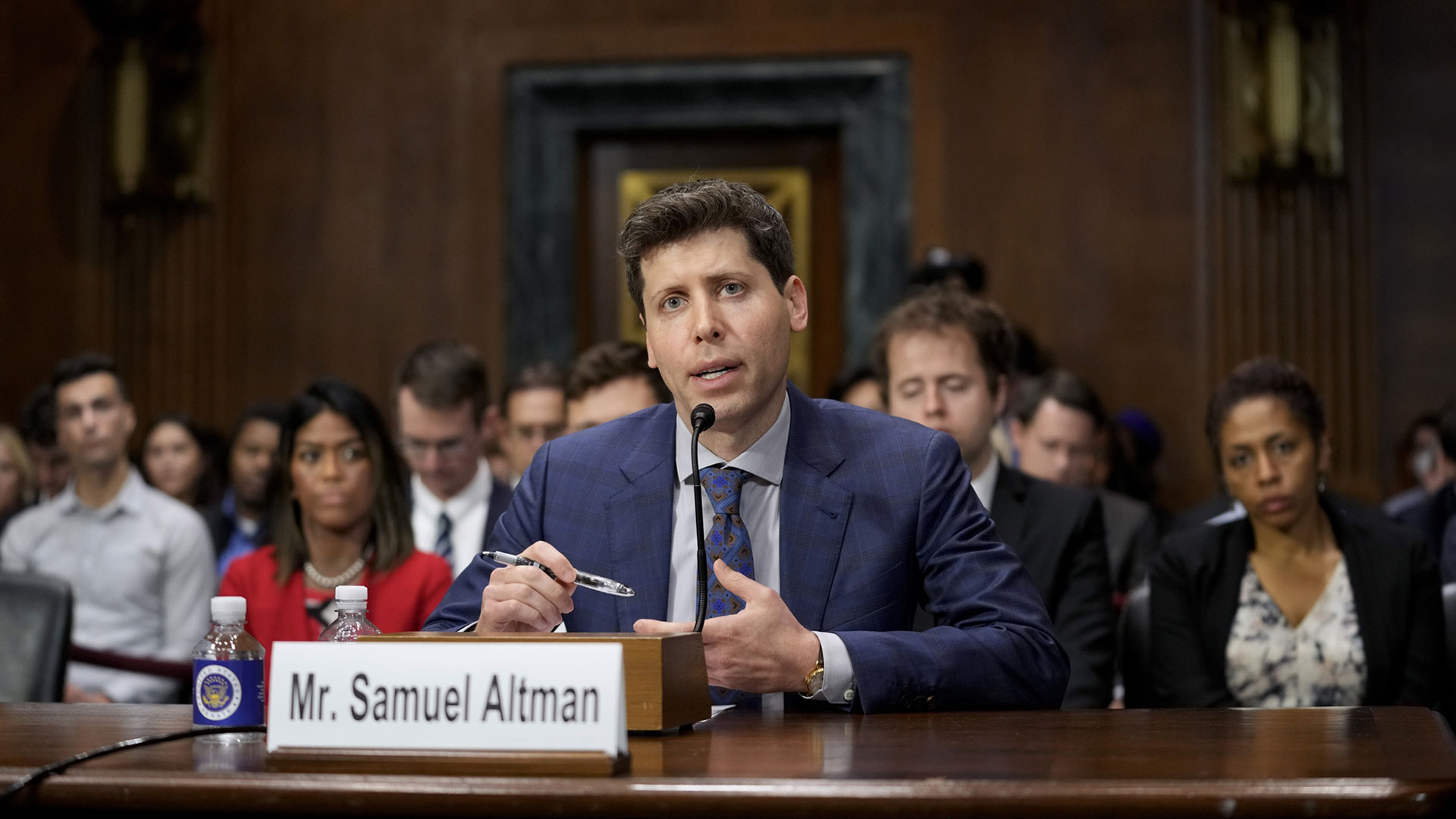 OpenAI: Τον έδιωξαν γιατί τους τρόμαξε – Μεγάλη ανακάλυψη πίσω από την έξοδο Αλτμαν-1