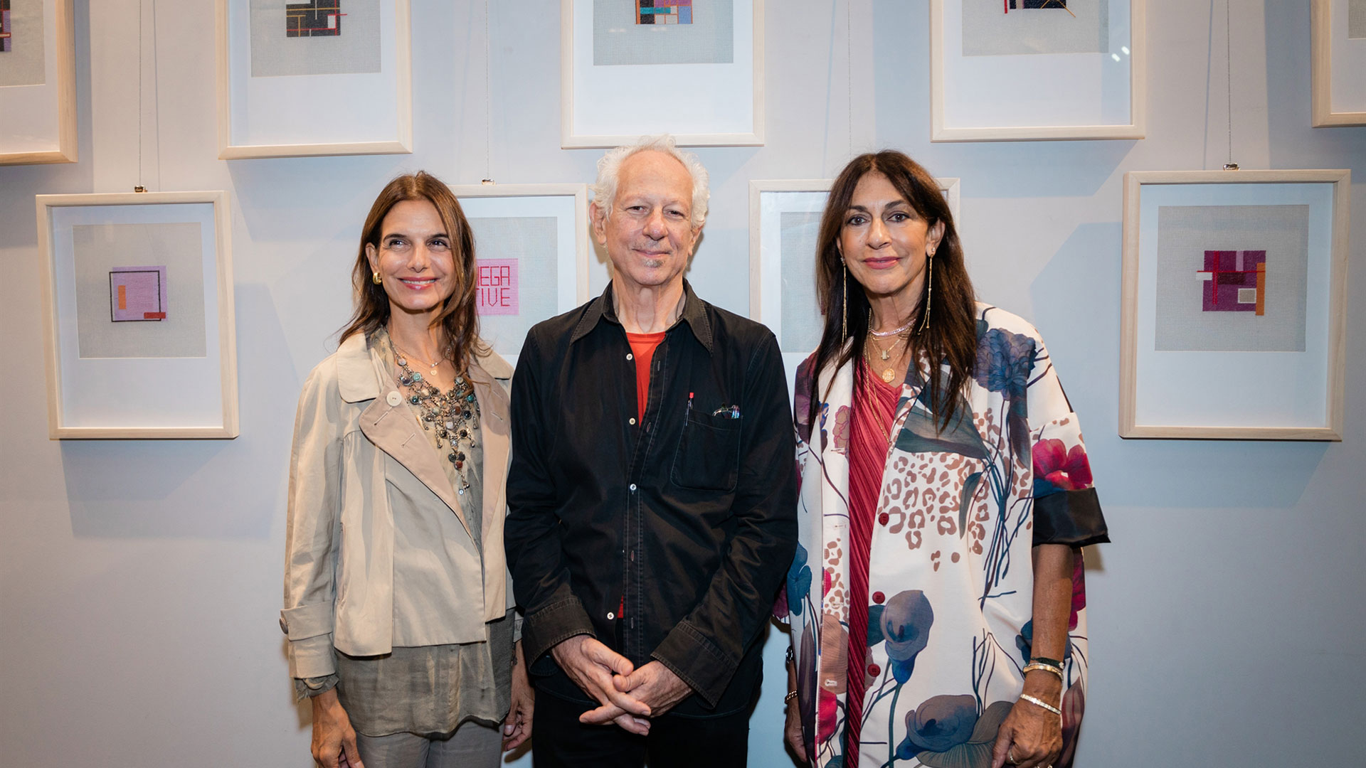 Στην γκαλερί Artworx της Κηφισιάς «βουίζει» το πρώτο γούρι του 2024-3