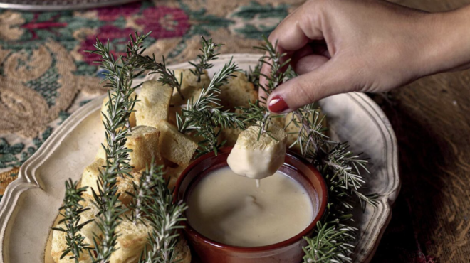 φοντί-fondue-η-κλασική-συνταγή-562747624