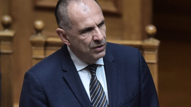 γ-γεραπετρίτης-για-εμάς-οι-νεκροί-δεν-562711672