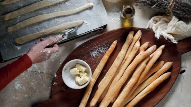 kριτσίνια-ψωμένια-grissini-562716190