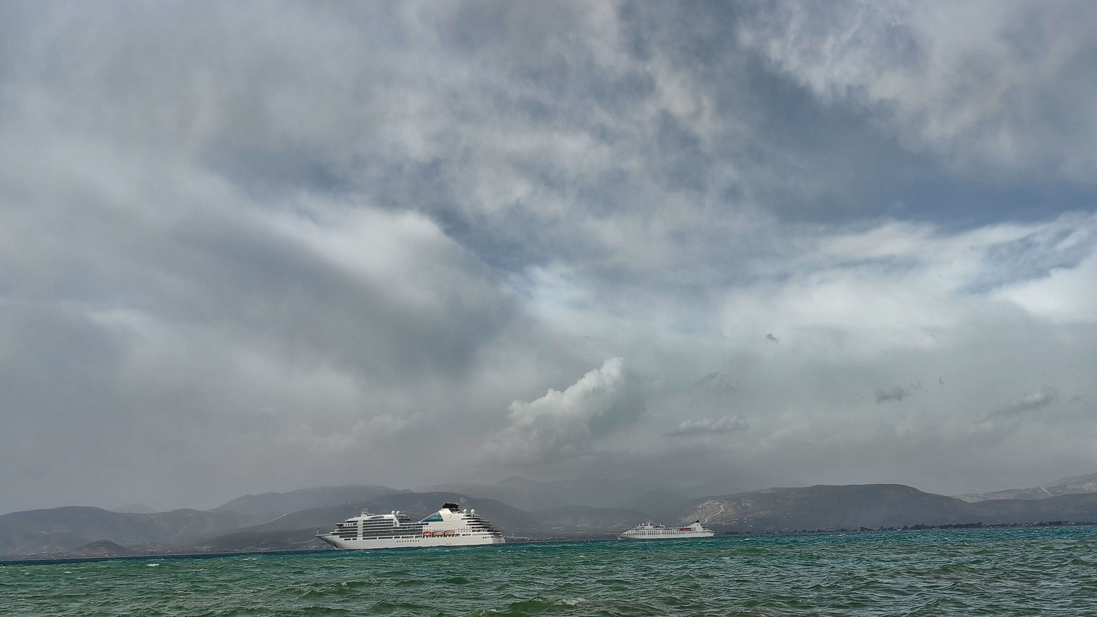 Σε εξέλιξη η κακοκαιρία «Π» – Πού καταγράφονται προβλήματα-2