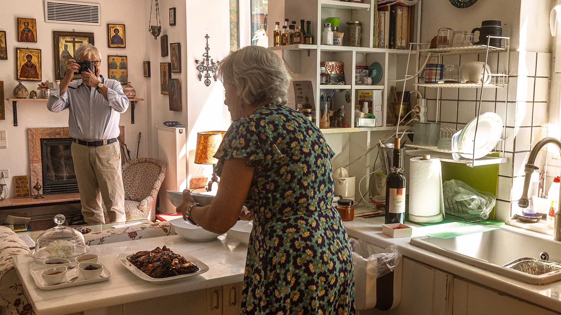 Μάρω Πρεβελάκη: Η οικοδέσποινα που τάισε με φάβα 30 πρέσβεις-7