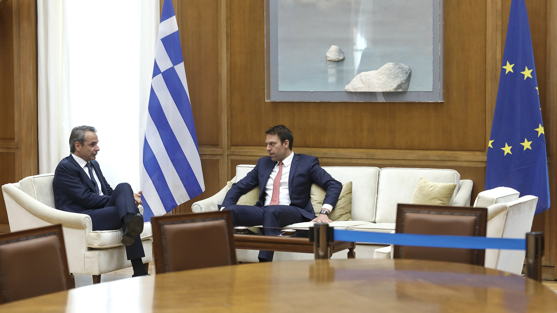 Συνάντηση Μητσοτάκη – Κασσελάκη: Ο διάλογος μπροστά στις κάμερες-2