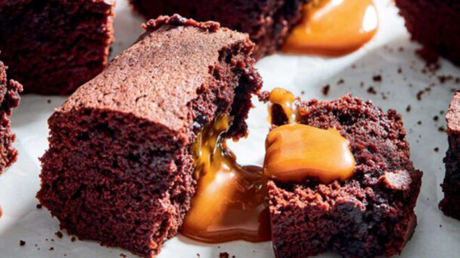 μπράουνι-με-κομμάτια-καραμέλας-αγελ-562713919