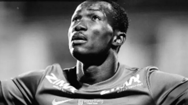 αλβανία-κατέρρευσε-στο-γήπεδο-ο-ντουα-562724788