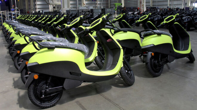 μάχη-για-πράσινο-μέλλον-με-εκατομμύρι-562755313