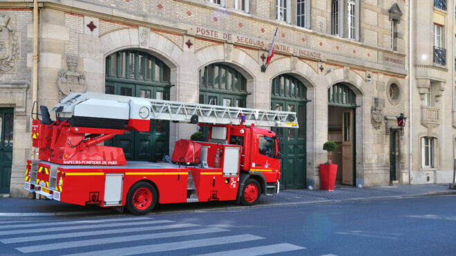 τρεις-νεκροί-από-πυρκαγιά-σε-πολυκατο-562750357