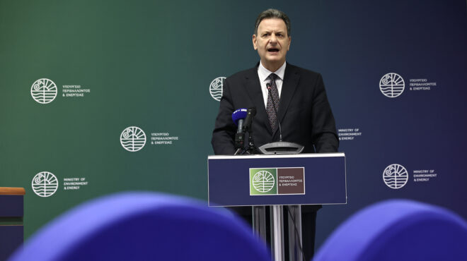 ρεύμα-eκτακτη-ενίσχυση-σε-12-εκατ-κατανα-562705960