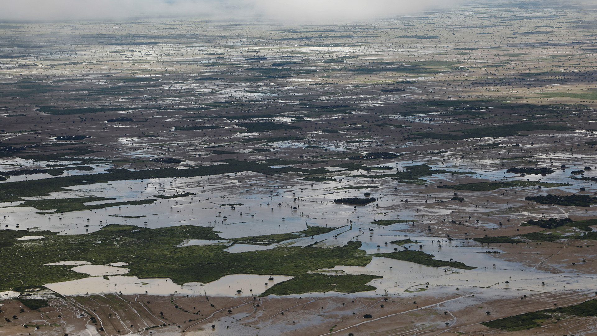 Σομαλία: Τουλάχιστον 50 νεκροί και σχεδόν 700.000 εκτοπισμένοι λόγω των σφοδρών βροχοπτώσεων-2