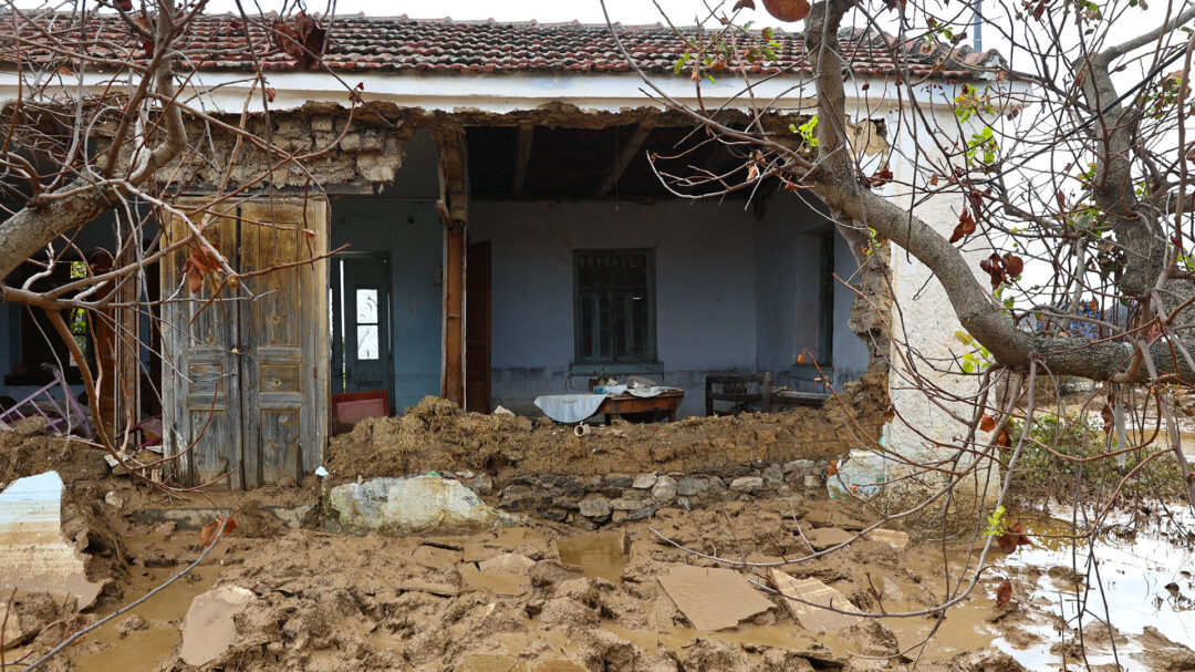 η-επόμενη-μέρα-στη-θεσσαλία-είμαστε-π-562738612