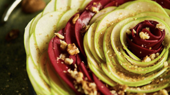 τάρτα-με-μήλο-παντζάρι-και-μπρι-562737925