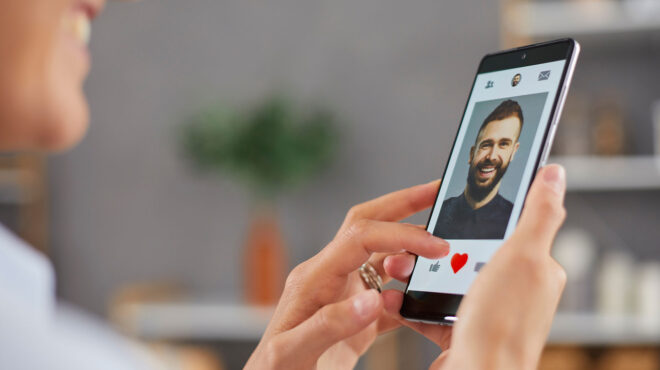 δυπα-ανοιξε-η-ψηφιακή-πλατφόρμα-αναζή-562730629