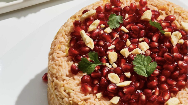 πιλάφι-με-κυδώνια-καρότο-και-ρόδια-562755997