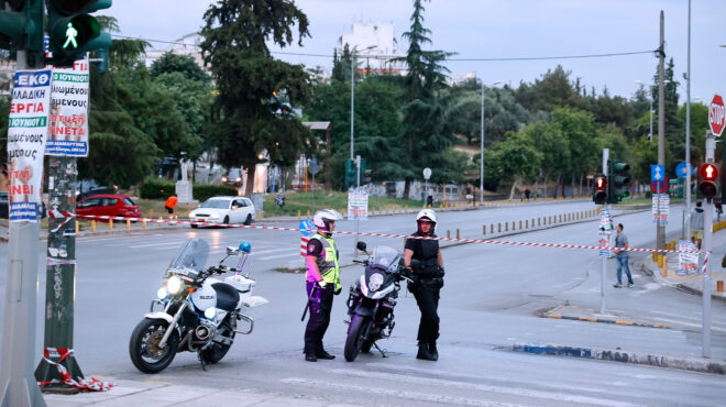 θεσσαλονίκη-επίθεση-με-μολότοφ-σε-διμ-562769746