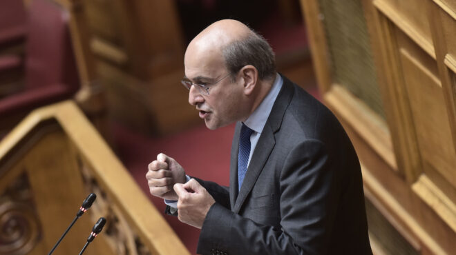 φορολογικό-χατζηδάκης-τρία-μηνύματ-562769608