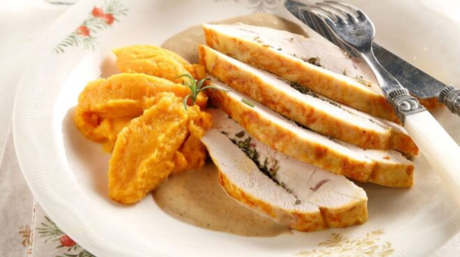 ζουμερό-στήθος-γαλοπούλας-γεμιστό-562787827