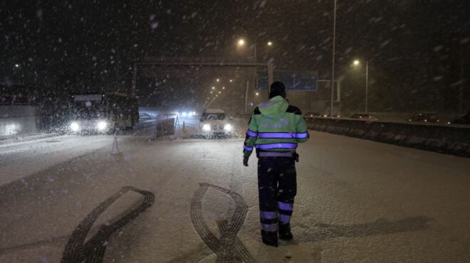 εγνατία-οδός-ταλαιπωρία-για-40-επιβάτες-562787338