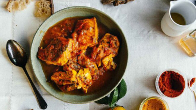 μπακαλιάρος-με-κουρκουμά-και-κρόκο-κο-562776067