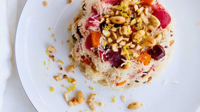 πιλάφι-με-αμύγδαλα-και-χειμωνιάτικες-562779901