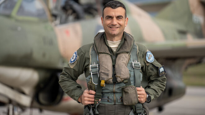 νεκρός-ο-χειριστής-του-εκπαιδευτικού-562801945