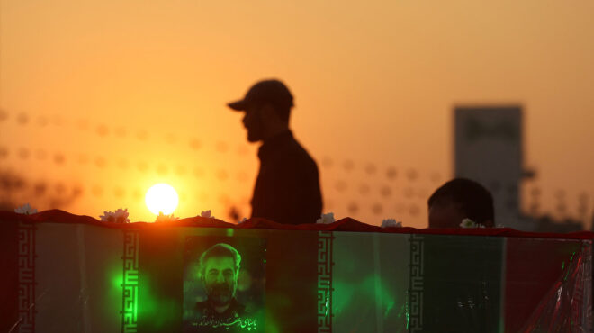 ξεκίνησε-στην-τεχεράνη-η-δίκη-ενός-διπ-562775407