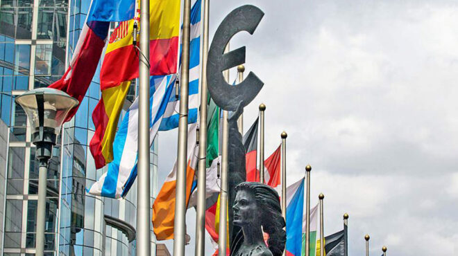 πολ-κρούγκμαν-μια-απρόσμενα-καλή-χρον-562790656